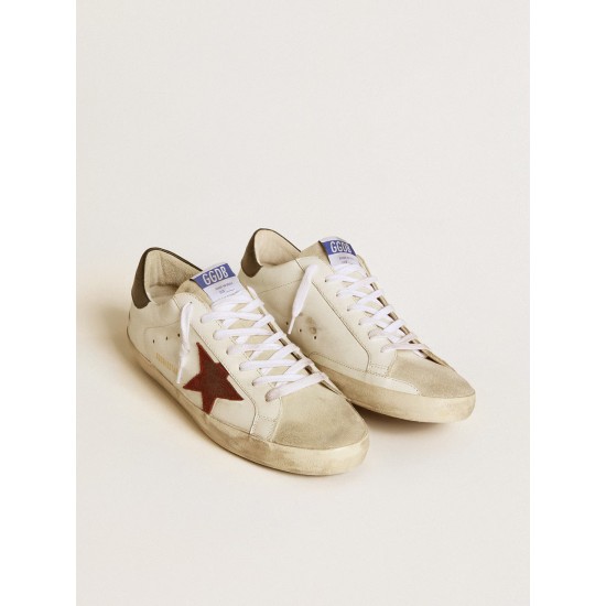 Men's Super-Star with earth-brown suede star and dark green leather heel tab Men's Super-Star with earth-brown suede star and dark green leather heel tab