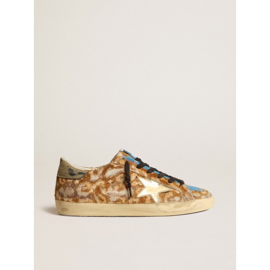 Men’s Super-Star LAB in leopard pony skin with gold star and gray heel tab Men’s Super-Star LAB in leopard pony skin with gold star and gray heel tab