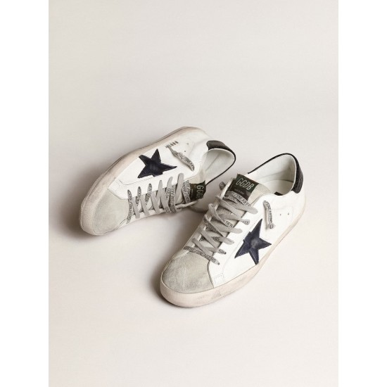 Super-Star with blue metallic leather star and black heel tab Super-Star with blue metallic leather star and black heel tab