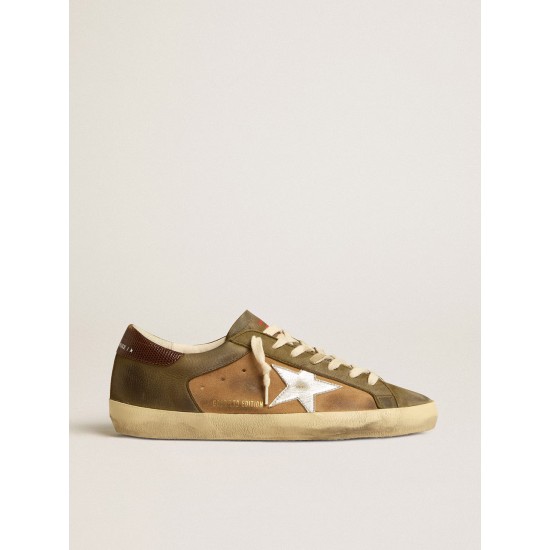 Super-Star LTD in green leather and tobacco-colored suede with silver star Super-Star LTD in green leather and tobacco-colored suede with silver star