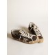 Super-Star Penstar in brown suede with a platinum star Super-Star Penstar in brown suede with a platinum star