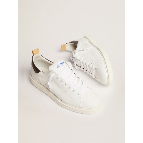 Men's Starter in white naplack with painted leather heel tab Men's Starter in white naplack with painted leather heel tab