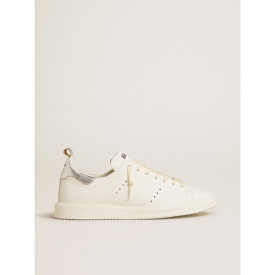 Men’s Starter in white leather with silver metallic leather heel tab Men’s Starter in white leather with silver metallic leather heel tab