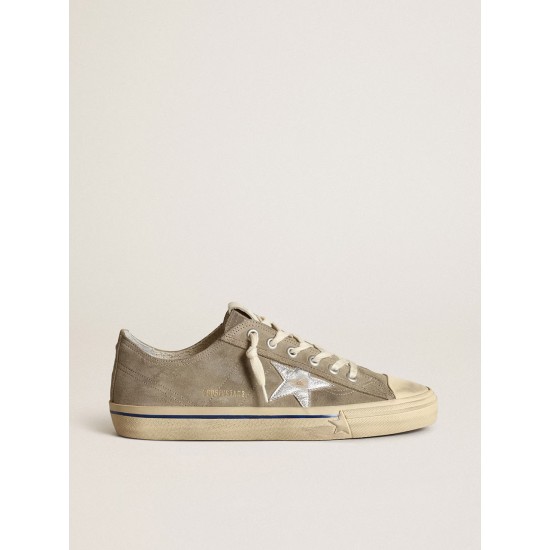 Men’s V-Star with suede upper and silver star Men’s V-Star with suede upper and silver star