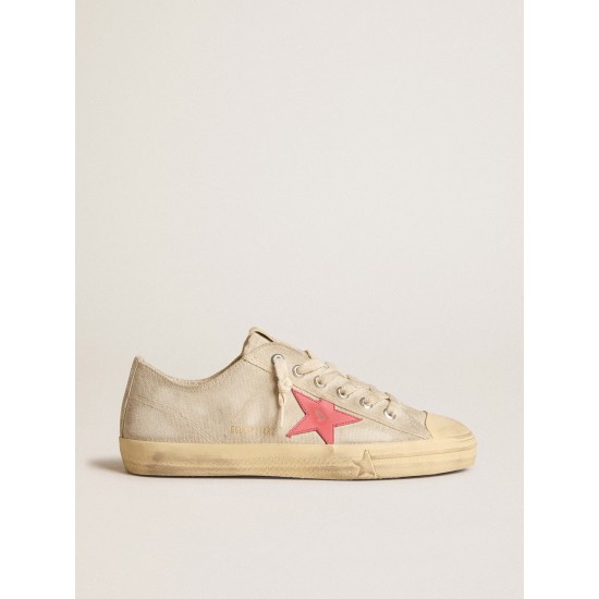 Men's V-Star in light gray canvas with a red leather star Men's V-Star in light gray canvas with a red leather star