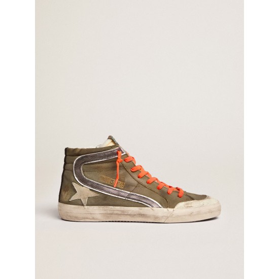 Slide Penstar in army green canvas with an ice-colored star Slide Penstar in army green canvas with an ice-colored star