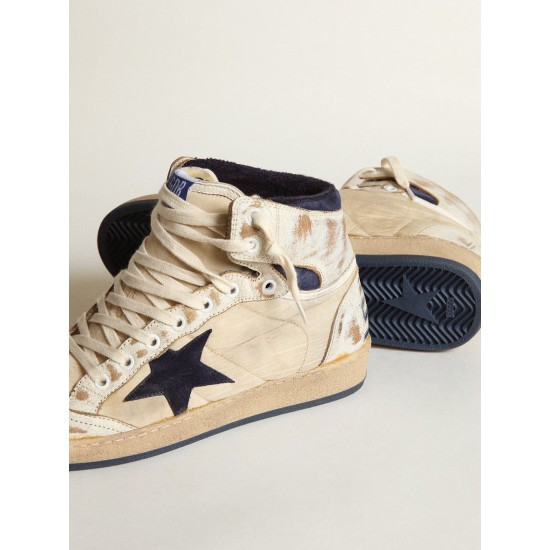 Men's Sky-Star in cream-colored nylon and leather with blue suede star Men's Sky-Star in cream-colored nylon and leather with blue suede star