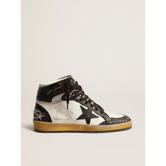 Sky-Star in white nappa leather with black leather star Sky-Star in white nappa leather with black leather star