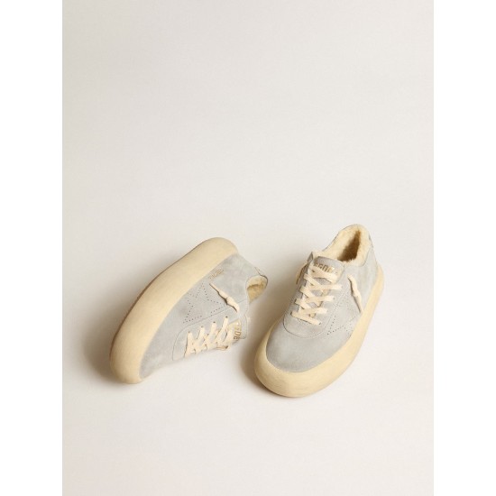 Men’s Space-Star shoes in ice-gray suede with shearling lining Men’s Space-Star shoes in ice-gray suede with shearling lining