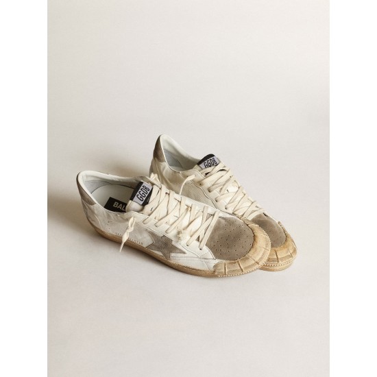 Men's Ball Star LTD sneakers in white nappa leather with dove-gray suede star and heel tab Men's Ball Star LTD sneakers in white nappa leather with dove-gray suede star and heel tab