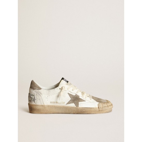 Men's Ball Star LTD sneakers in white nappa leather with dove-gray suede star and heel tab Men's Ball Star LTD sneakers in white nappa leather with dove-gray suede star and heel tab
