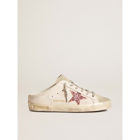 Bio-based Super-Star Sabot with pink glitter star and suede toe Bio-based Super-Star Sabot with pink glitter star and suede toe