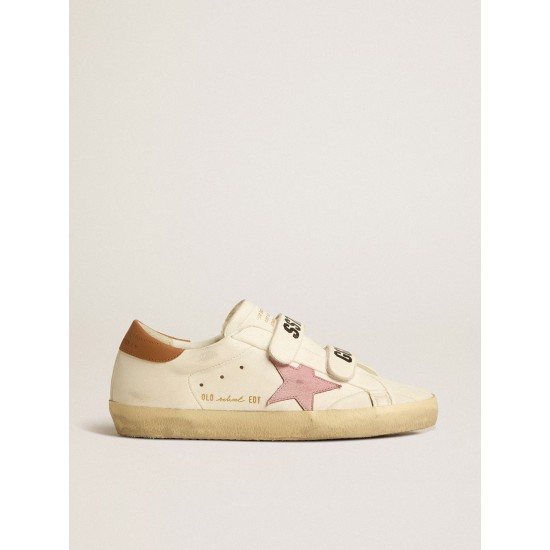 Old School in nappa leather with pink leather star and beige shearling lining Old School in nappa leather with pink leather star and beige shearling lining