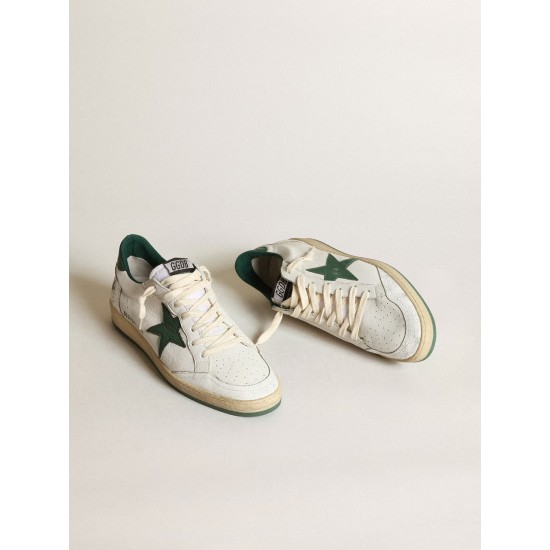 Women's Ball Star in white nappa leather with green leather star and heel tab Women's Ball Star in white nappa leather with green leather star and heel tab