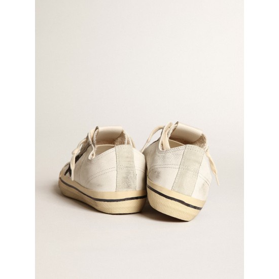 V-Star in white nappa leather with a black glitter star V-Star in white nappa leather with a black glitter star