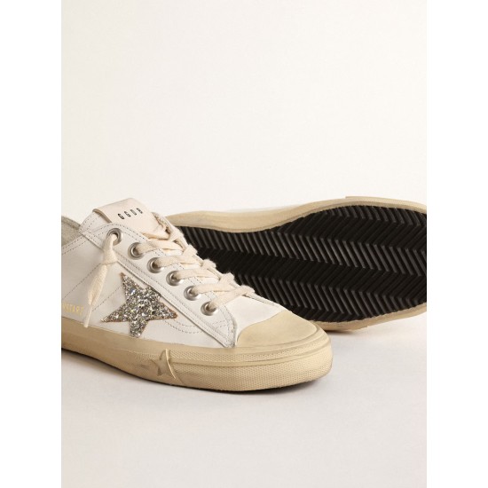 V-Star in white leather with a platinum glitter star V-Star in white leather with a platinum glitter star
