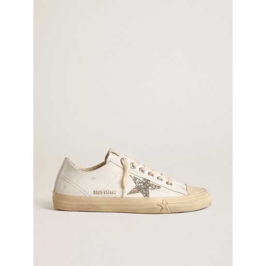 V-Star in white leather with a platinum glitter star V-Star in white leather with a platinum glitter star