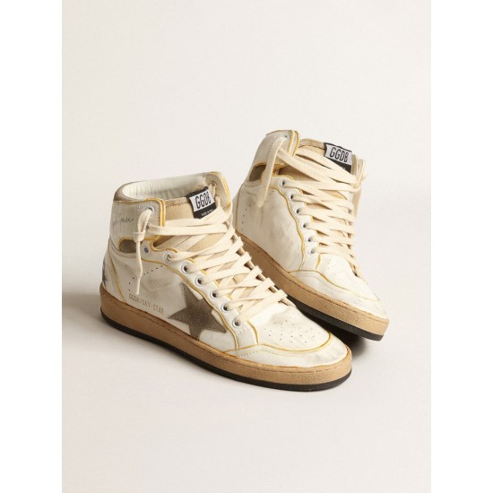 Women’s Sky-Star in white nappa leather with dove-gray suede star Women’s Sky-Star in white nappa leather with dove-gray suede star