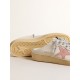 Ball Star Sabots in white nappa with an old-rose leather star Ball Star Sabots in white nappa with an old-rose leather star