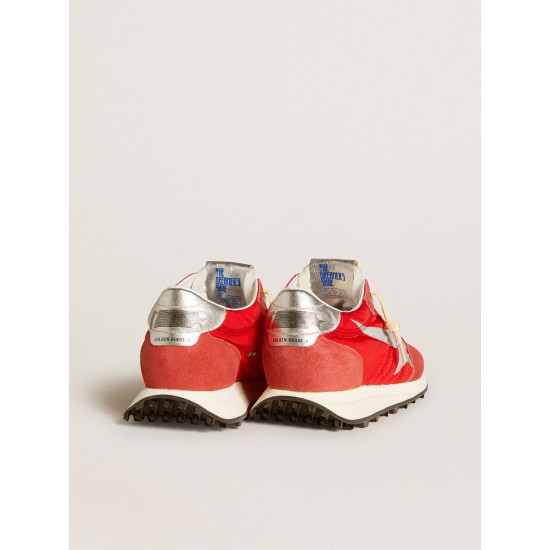 Women’s Marathon with red nylon upper and silver star Women’s Marathon with red nylon upper and silver star